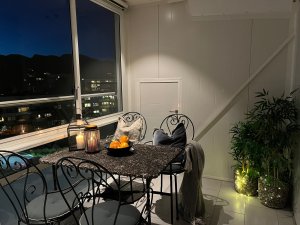 Stemningsbilde tatt om kvelden av selger.