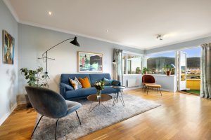 Dagligstuen med sine 26,0 m² og lys og innbydende. 