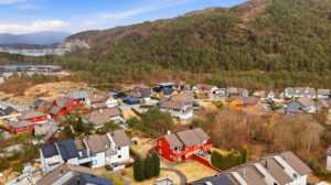 Umiddelbar nærhet til natur og turmuligheter.
