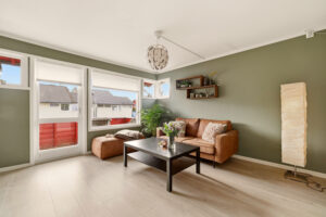 Stue malt i en innbydende fargetone.