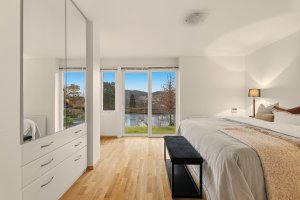 Hovedsoverommet har et areal på 14.9 m²