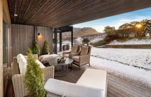 Her sitter man i skjermede omgivelser med begrenset innsyn. 