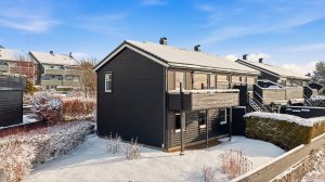 Cecilie Korneliussen ved ZMegleren har gleden av å presentere Våkleivåsen 24!