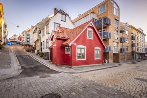 Velkommen til visning i Tempelkroken 10. Et uvanlig koselig hus i et svært spennende strøk under utvikling! 