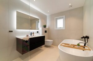 Moderne og helhetlig baderomsmiljø.