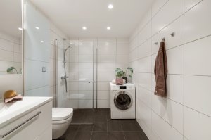 Meget funksjonell løsning med to fullverdige baderom i leiligheten 