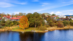Vindalsvatnet badeplass fungerer også som skøytevann de vintrene isen legger seg.